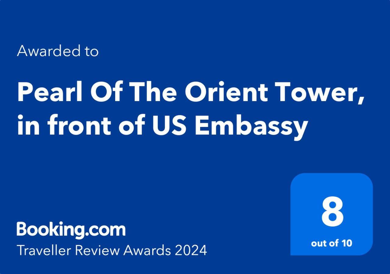 דירות מנילה Pearl Of The Orient Tower, In Front Of Us Embassy מראה חיצוני תמונה